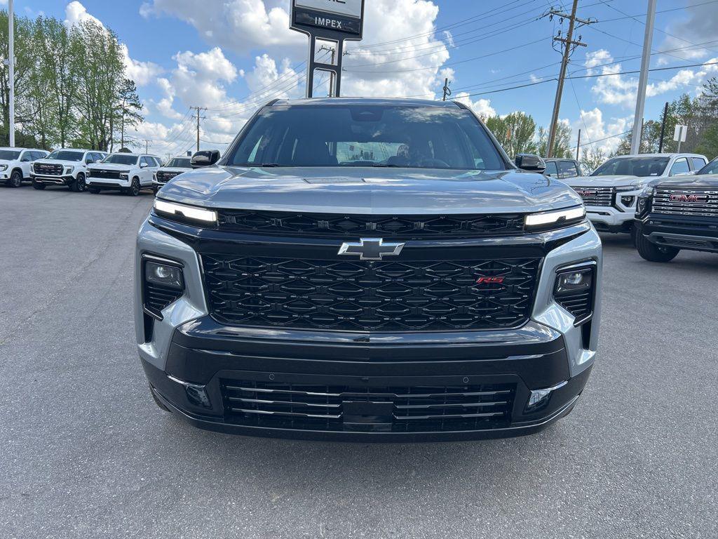 new 2026 Chevrolet Traverse car, priced at $55,995