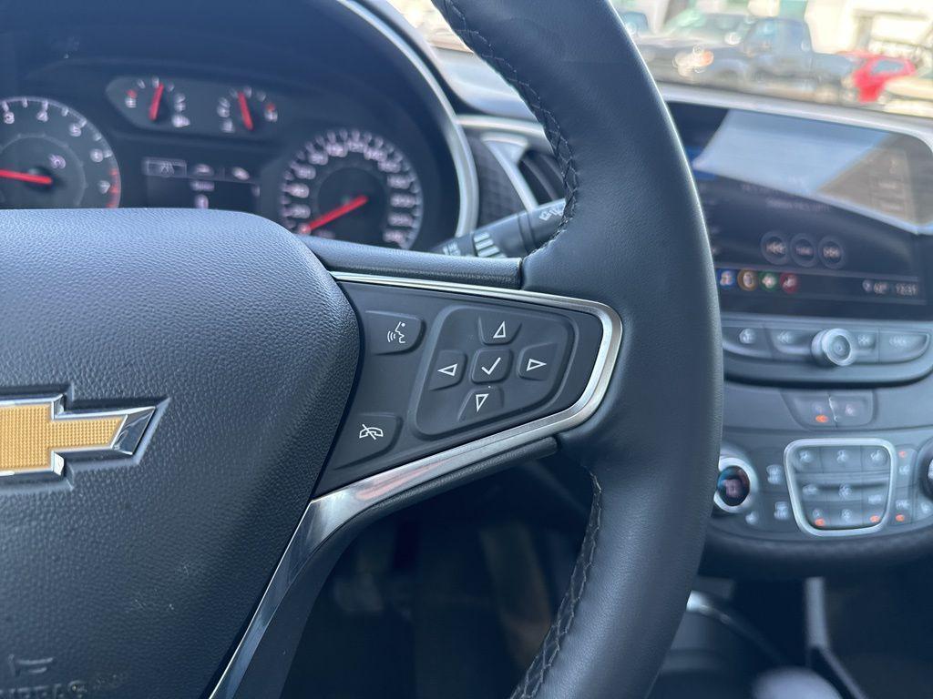 used 2024 Chevrolet Malibu car