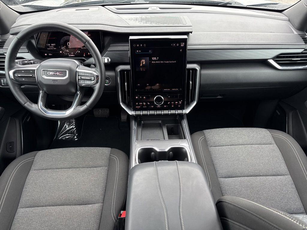 used 2025 GMC Acadia car, priced at $32,225