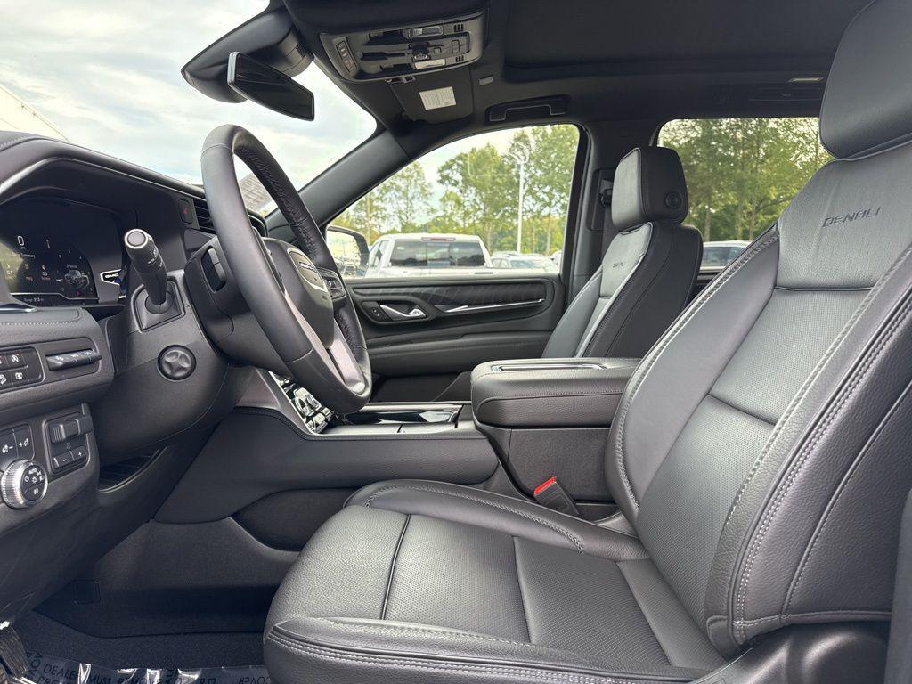 used 2024 GMC Yukon XL car, priced at $70,950