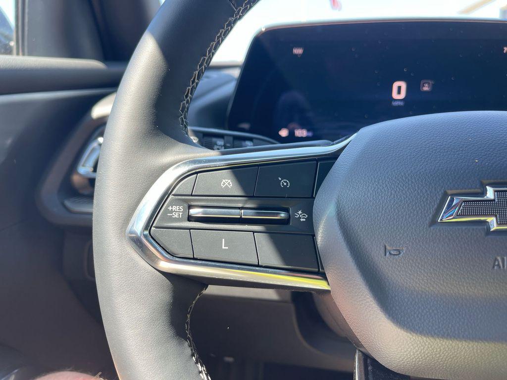 used 2024 Chevrolet Traverse car, priced at $34,770