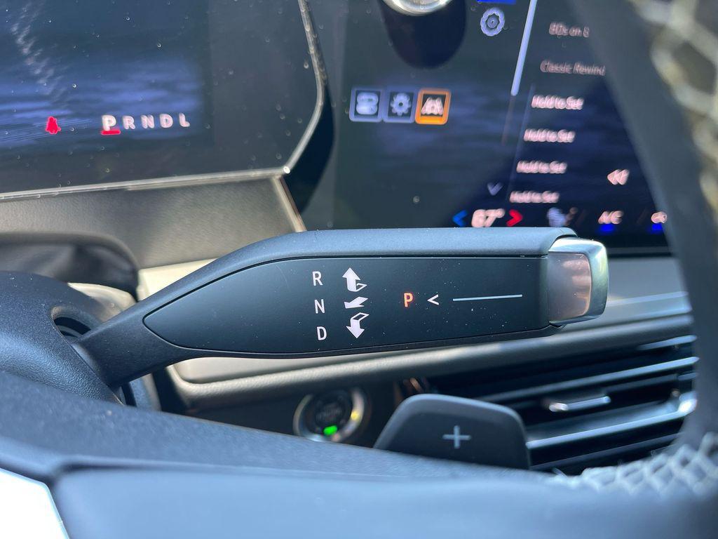 used 2024 Chevrolet Traverse car, priced at $34,770