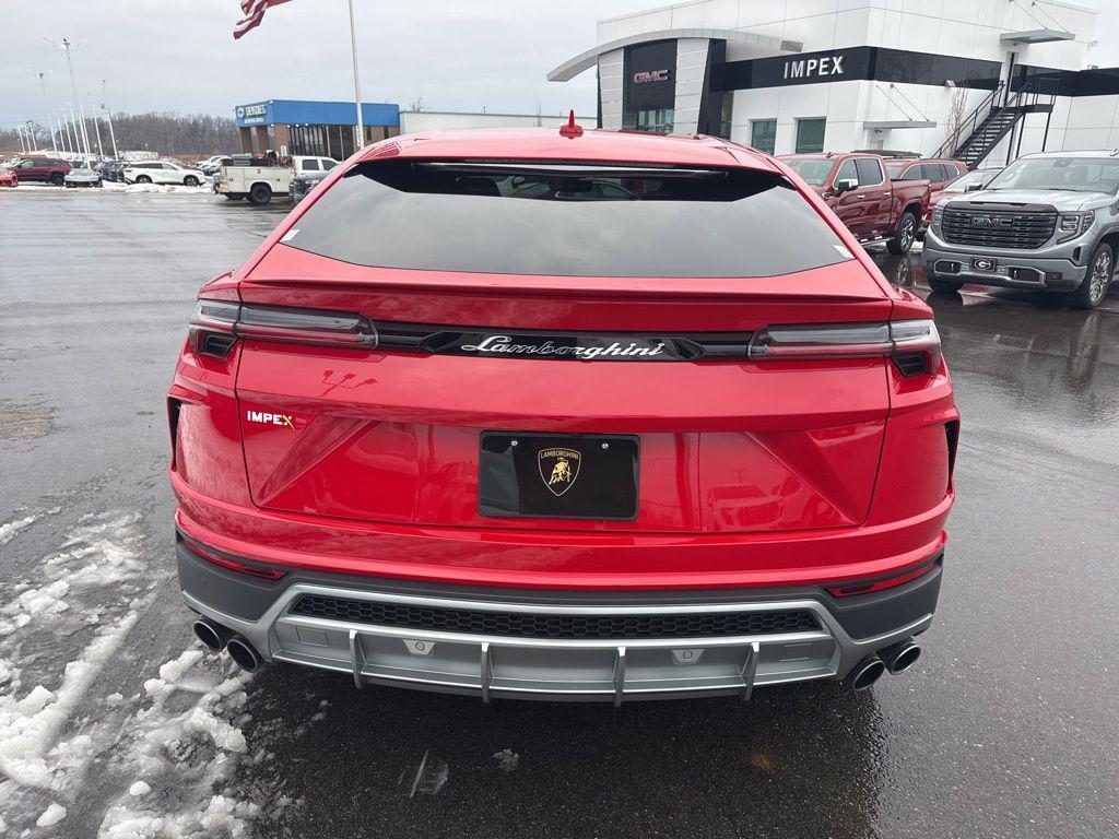 used 2022 Lamborghini Urus car, priced at $228,200