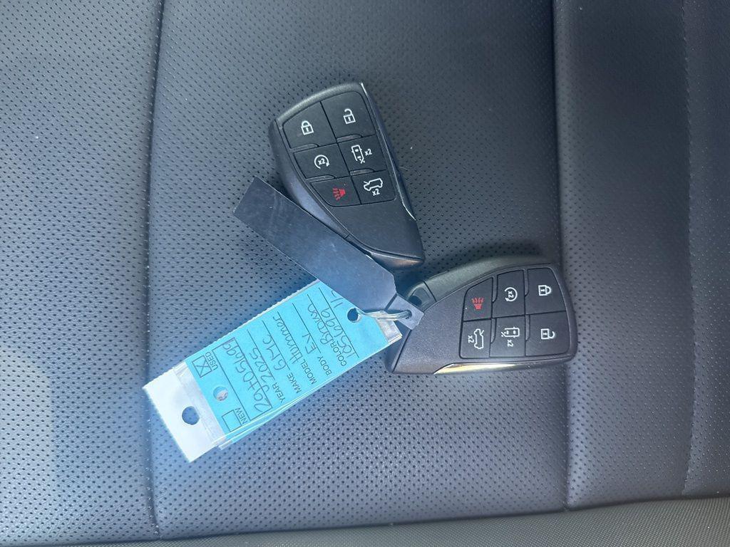 used 2025 GMC HUMMER EV SUV car, priced at $73,950