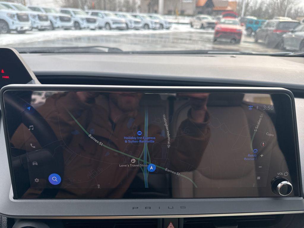 used 2024 Toyota Prius car