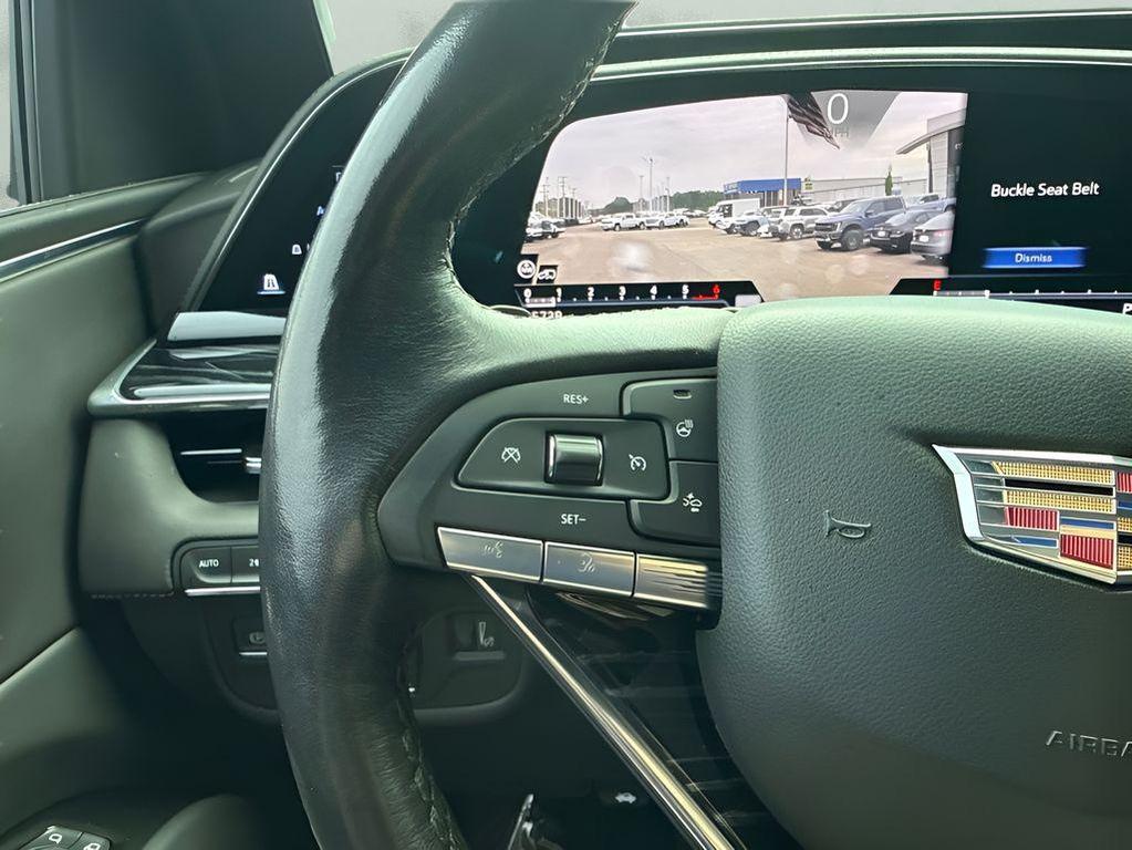 used 2023 Cadillac Escalade ESV car, priced at $72,450