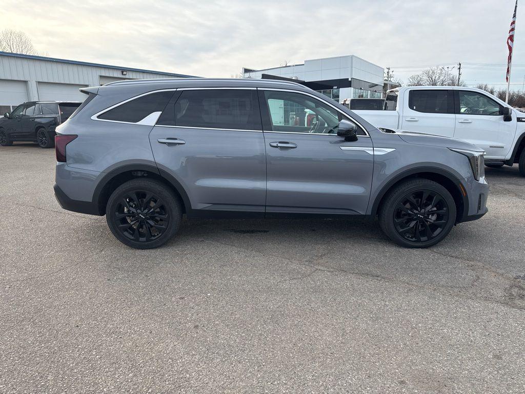 used 2024 Kia Sorento car, priced at $26,770