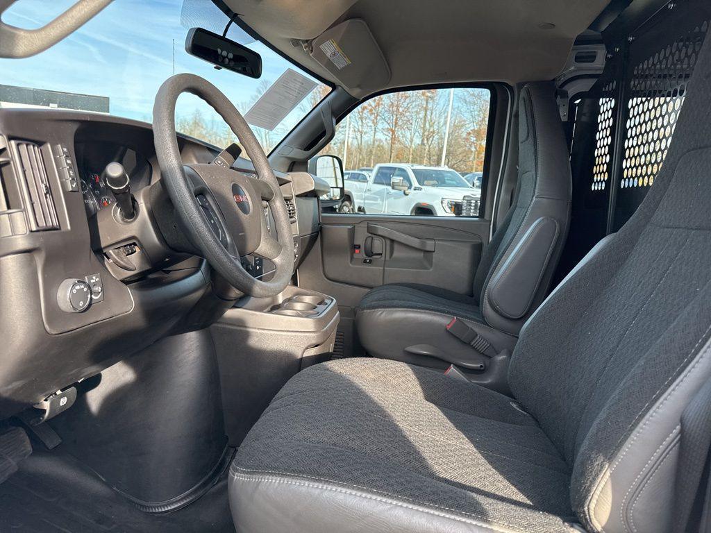used 2024 GMC Savana 2500 car, priced at $30,050