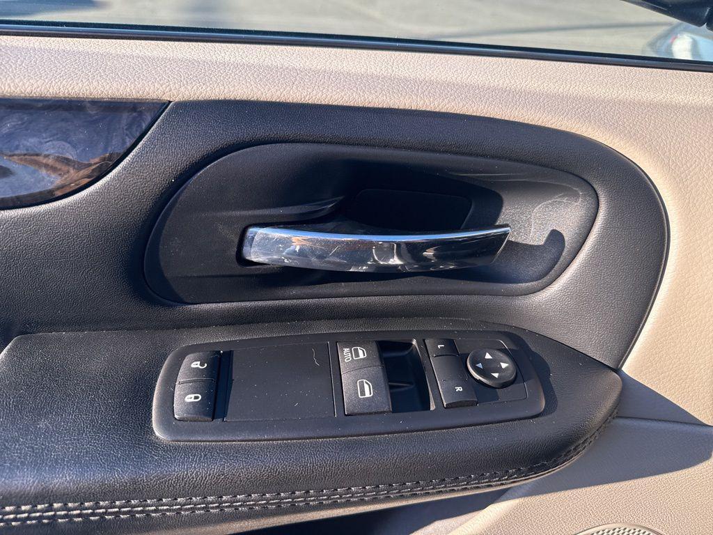 used 2017 Dodge Grand Caravan car, priced at $13,650