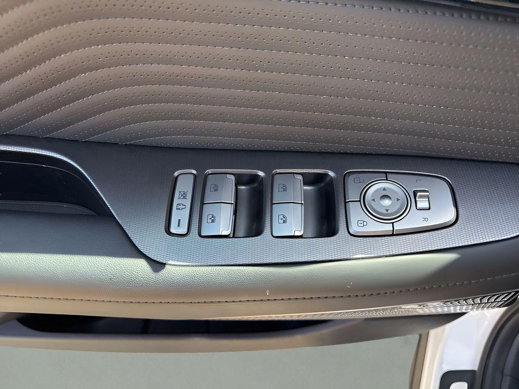 used 2025 Hyundai Palisade car, priced at $43,900