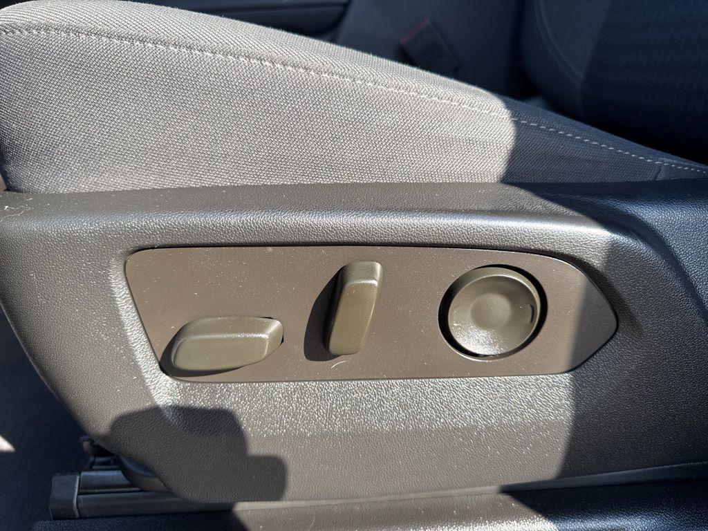 used 2022 Chevrolet Suburban car