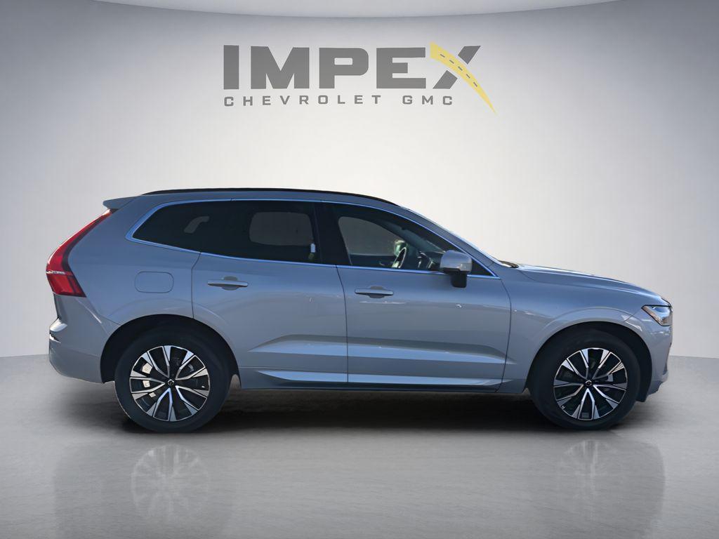used 2023 Volvo XC60 car, priced at $31,924