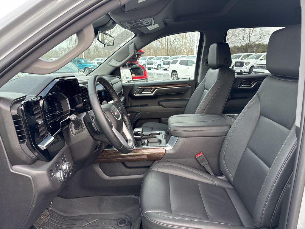 used 2024 GMC Sierra 1500 car