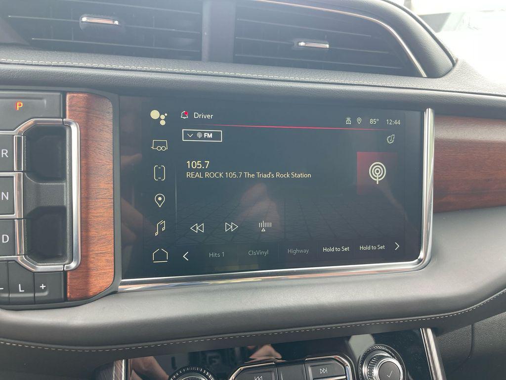 used 2023 GMC Yukon XL car, priced at $61,075