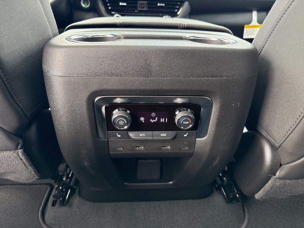 new 2026 Chevrolet Suburban car, priced at $83,495