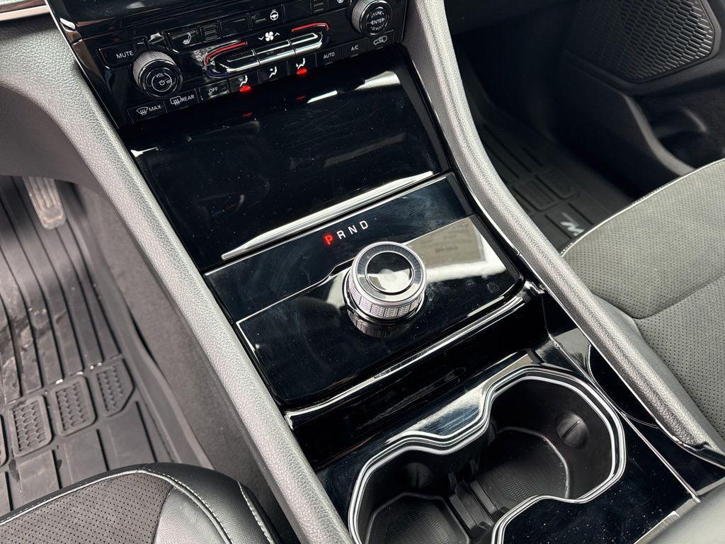 used 2023 Jeep Grand Cherokee L car