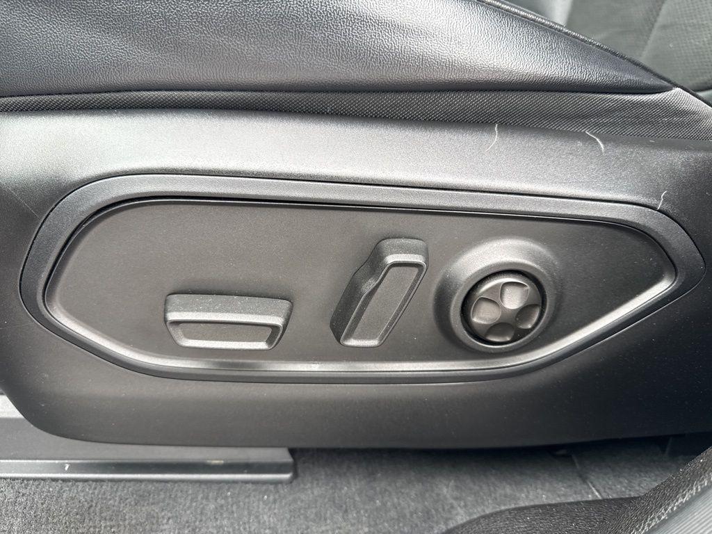 used 2023 Jeep Grand Cherokee L car