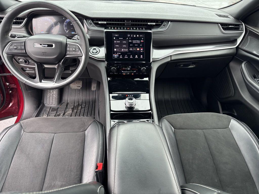 used 2023 Jeep Grand Cherokee L car