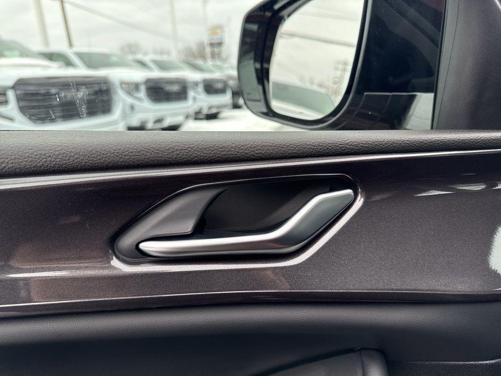 used 2023 Jeep Grand Cherokee L car