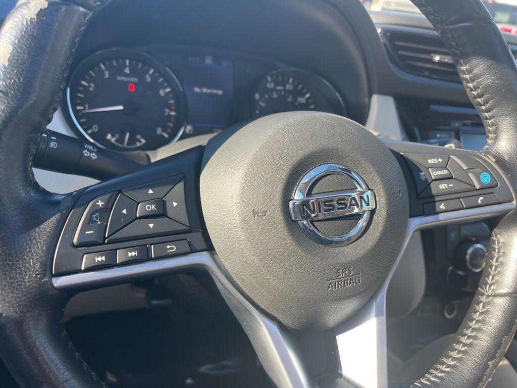 used 2020 Nissan Rogue Sport car, priced at $18,115