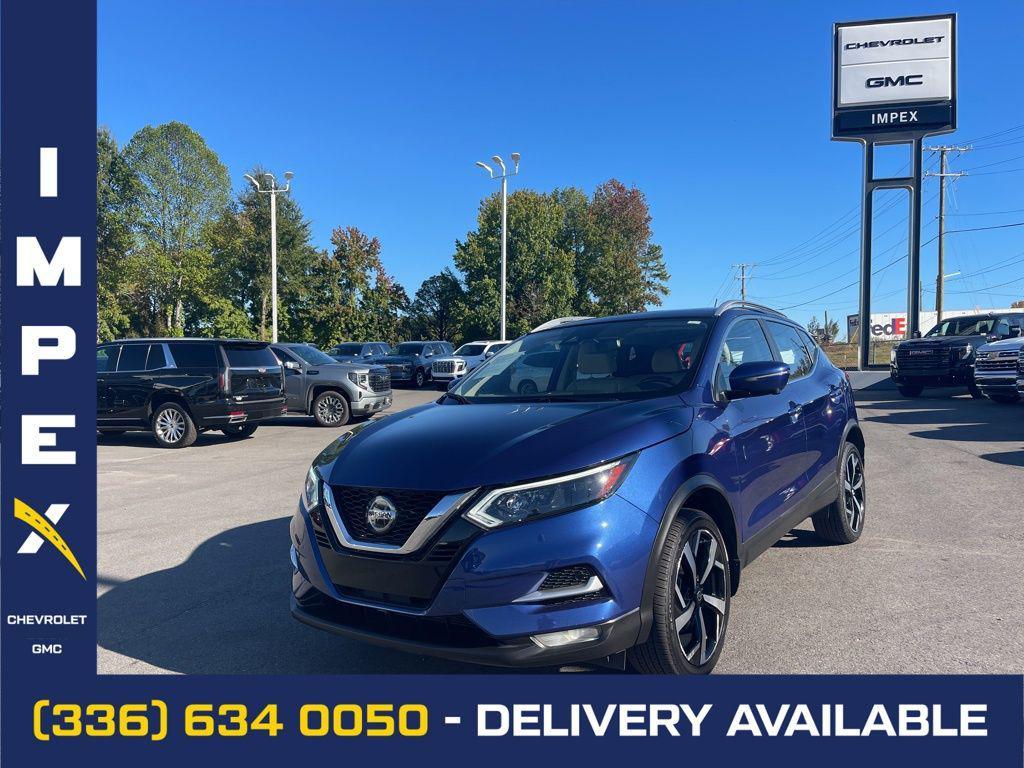 used 2020 Nissan Rogue Sport car, priced at $18,115