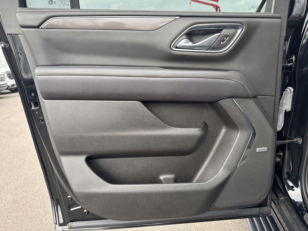 used 2023 GMC Yukon XL car, priced at $66,750