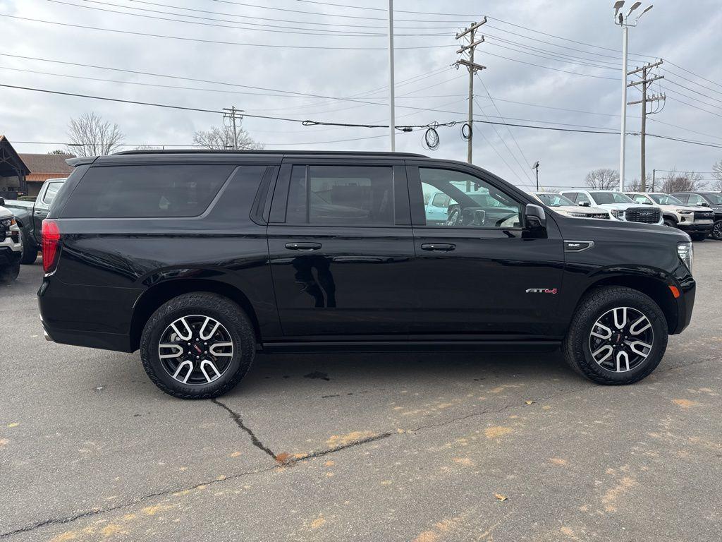 used 2023 GMC Yukon XL car, priced at $66,750