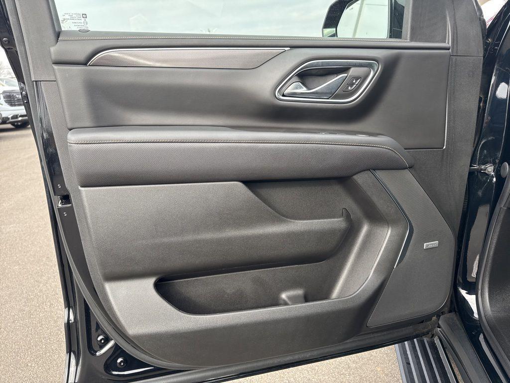 used 2023 GMC Yukon XL car, priced at $66,750