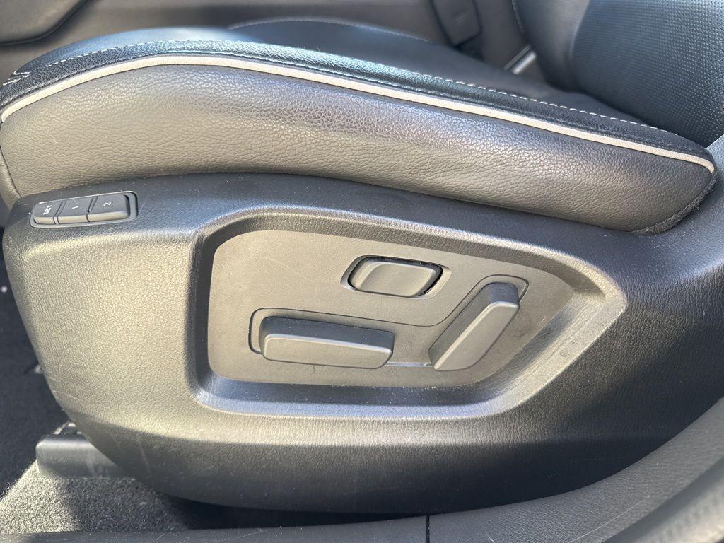 used 2025 Mazda CX-5 car, priced at $24,250