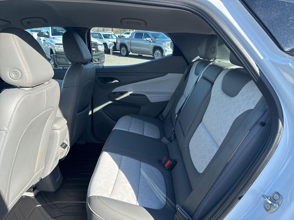 used 2023 Chevrolet Bolt EUV car, priced at $21,609