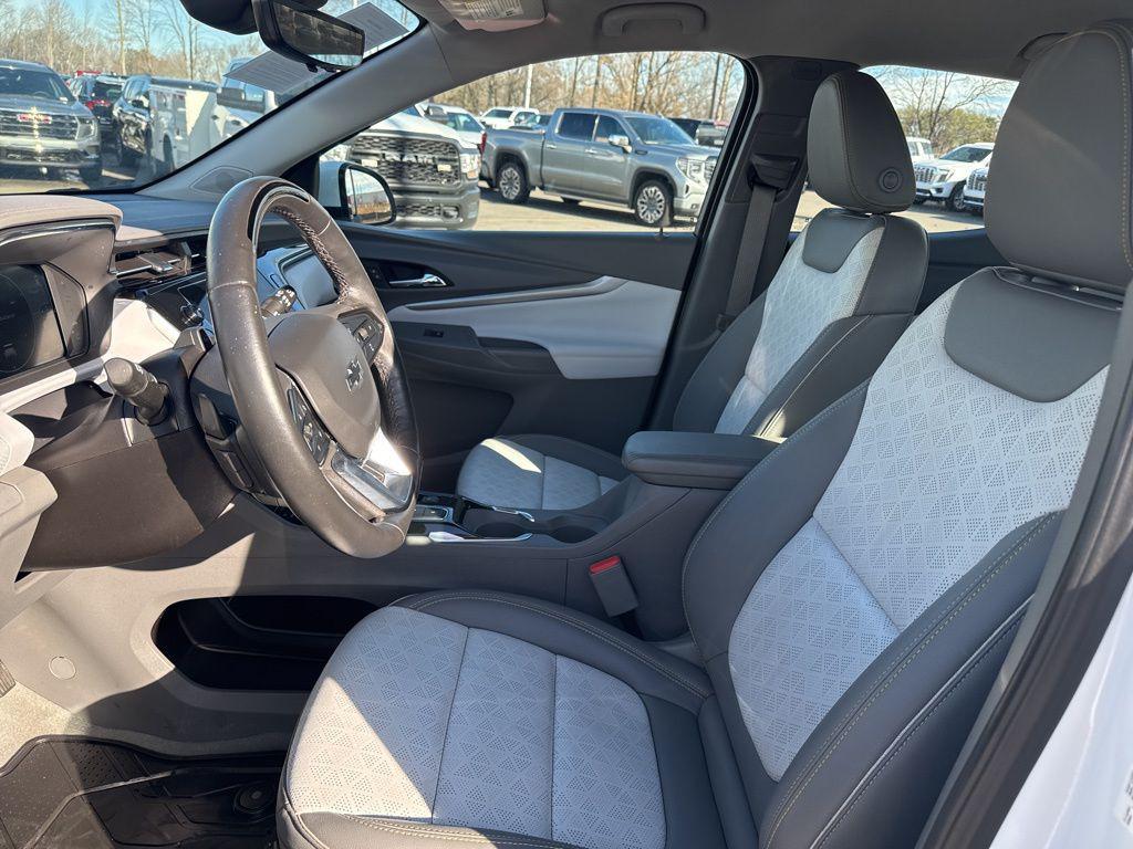 used 2023 Chevrolet Bolt EUV car, priced at $21,609