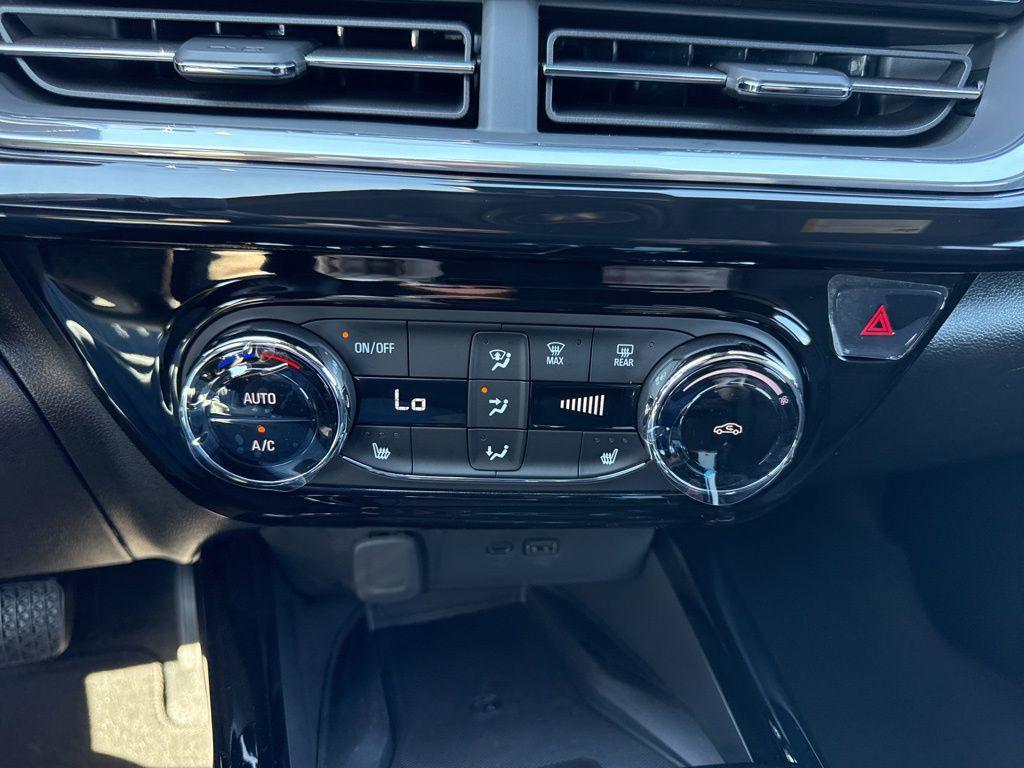 new 2026 Chevrolet Trax car, priced at $25,950