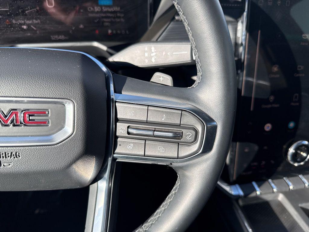 used 2025 GMC Acadia car, priced at $32,850