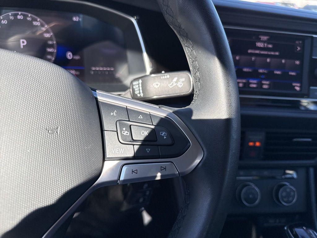 used 2024 Volkswagen Jetta car, priced at $18,550