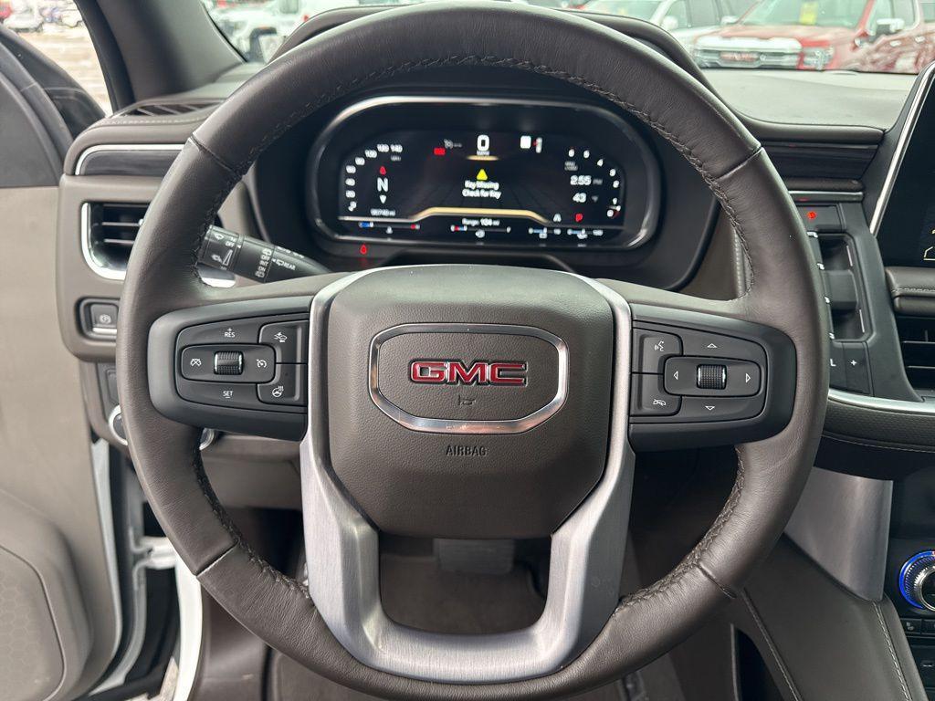 used 2022 GMC Yukon XL car, priced at $38,450