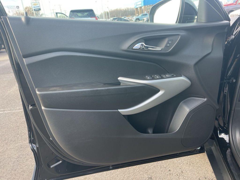 new 2026 Chevrolet Trax car, priced at $26,495