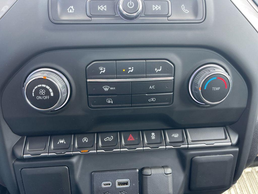 used 2024 Chevrolet Silverado 1500 car, priced at $26,325