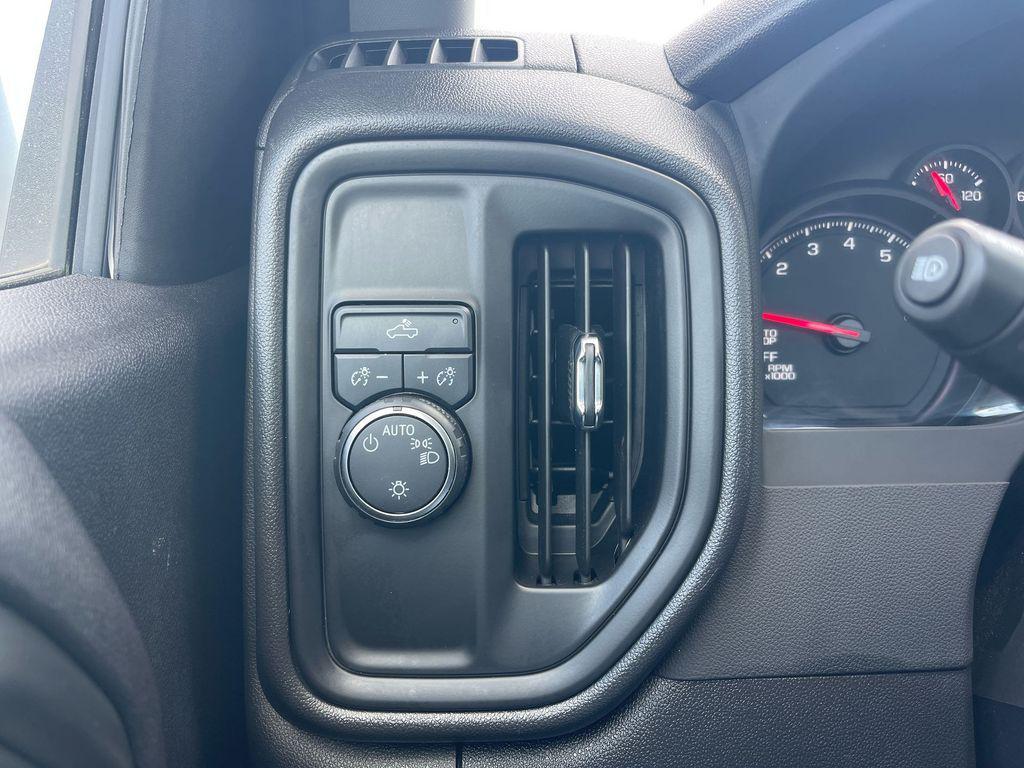 used 2024 Chevrolet Silverado 1500 car, priced at $26,325