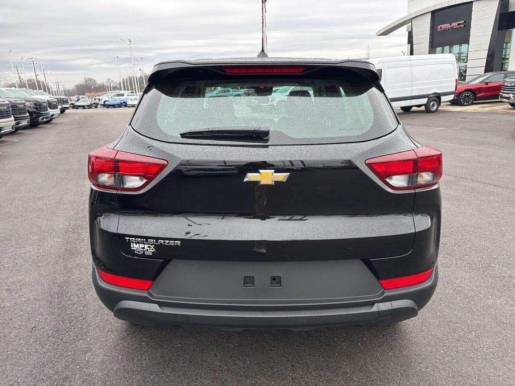 new 2026 Chevrolet TrailBlazer car, priced at $24,695