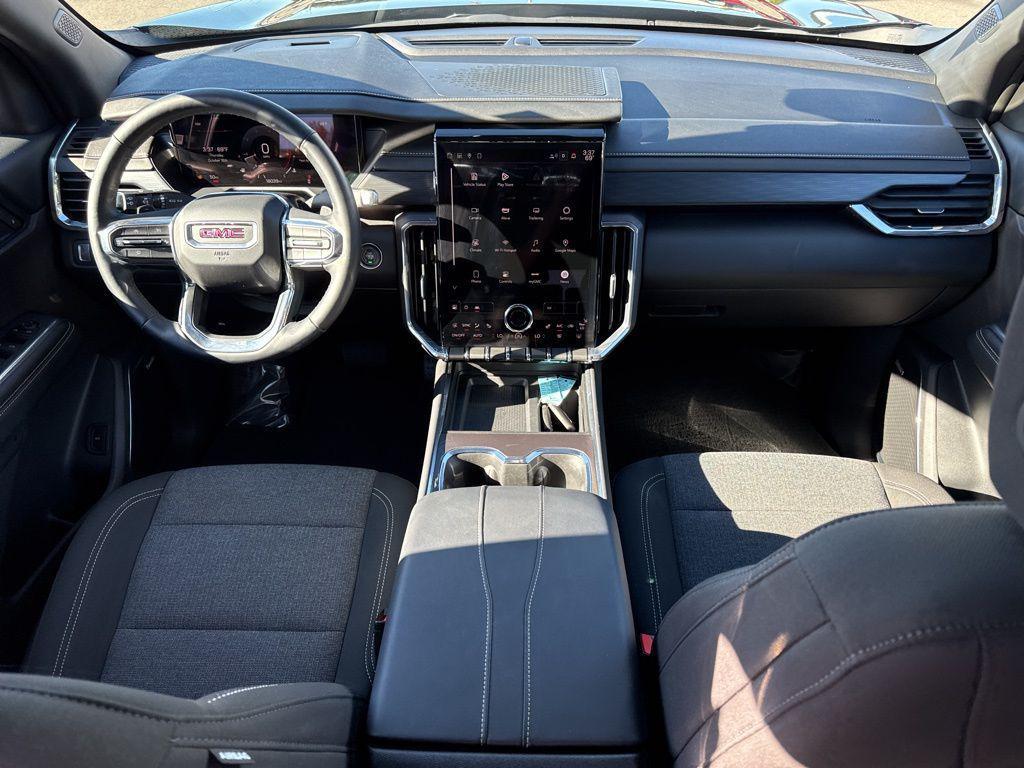 used 2025 GMC Acadia car, priced at $32,150