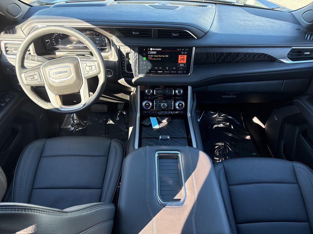 used 2024 GMC Yukon car, priced at $70,550