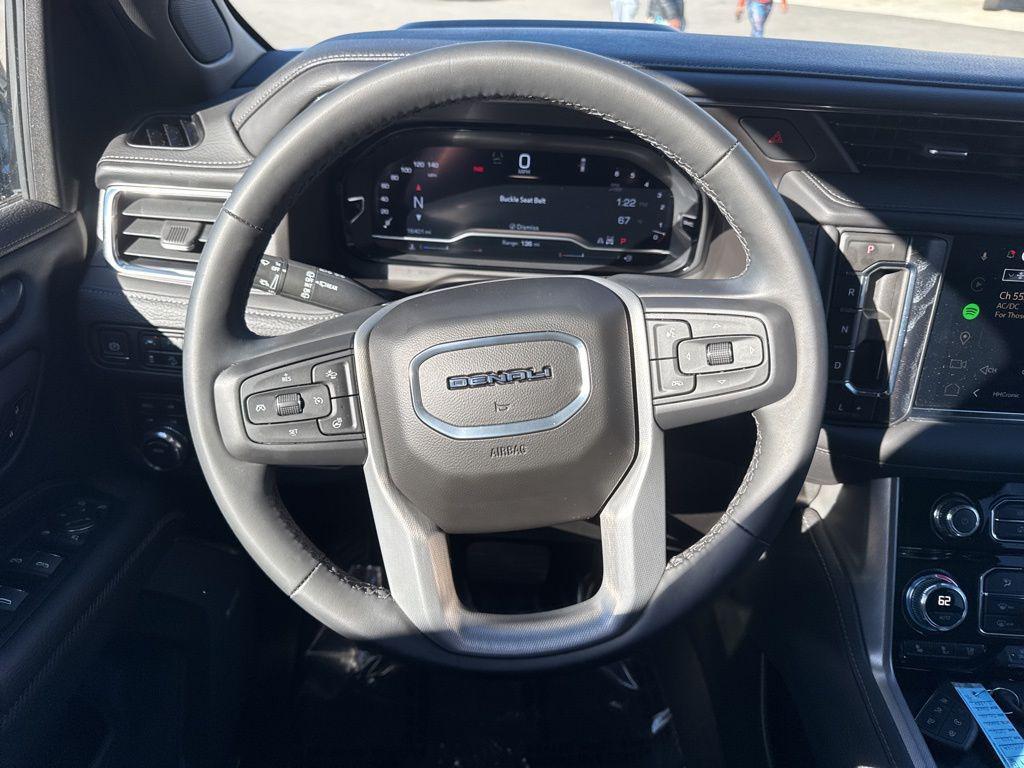 used 2024 GMC Yukon car, priced at $70,550