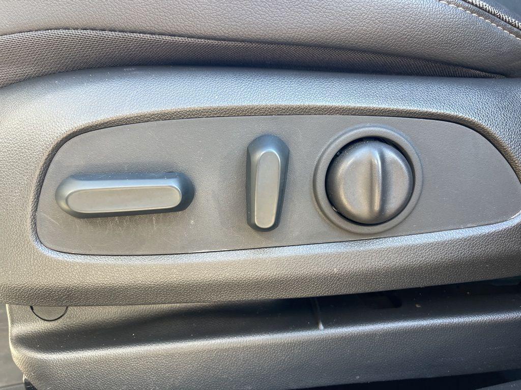 used 2023 Buick Encore GX car, priced at $17,455