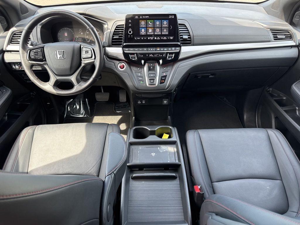 used 2025 Honda Odyssey car, priced at $37,450