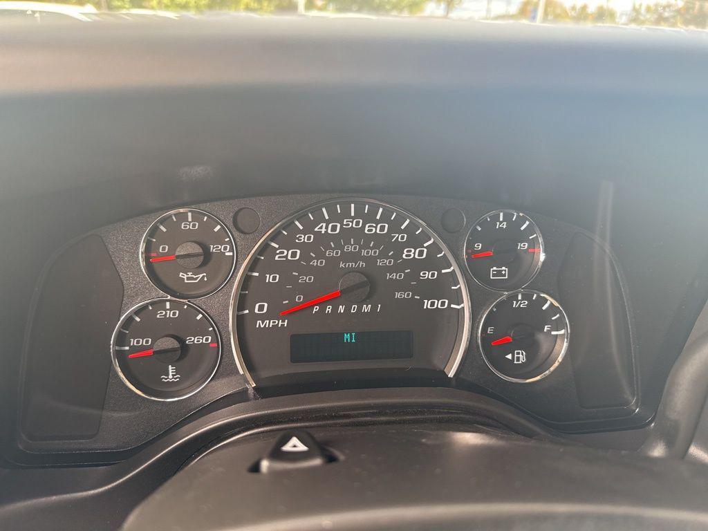 new 2025 Chevrolet Express 2500 car, priced at $40,995