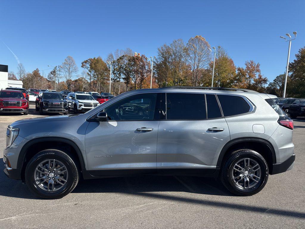 used 2025 GMC Acadia car, priced at $33,150