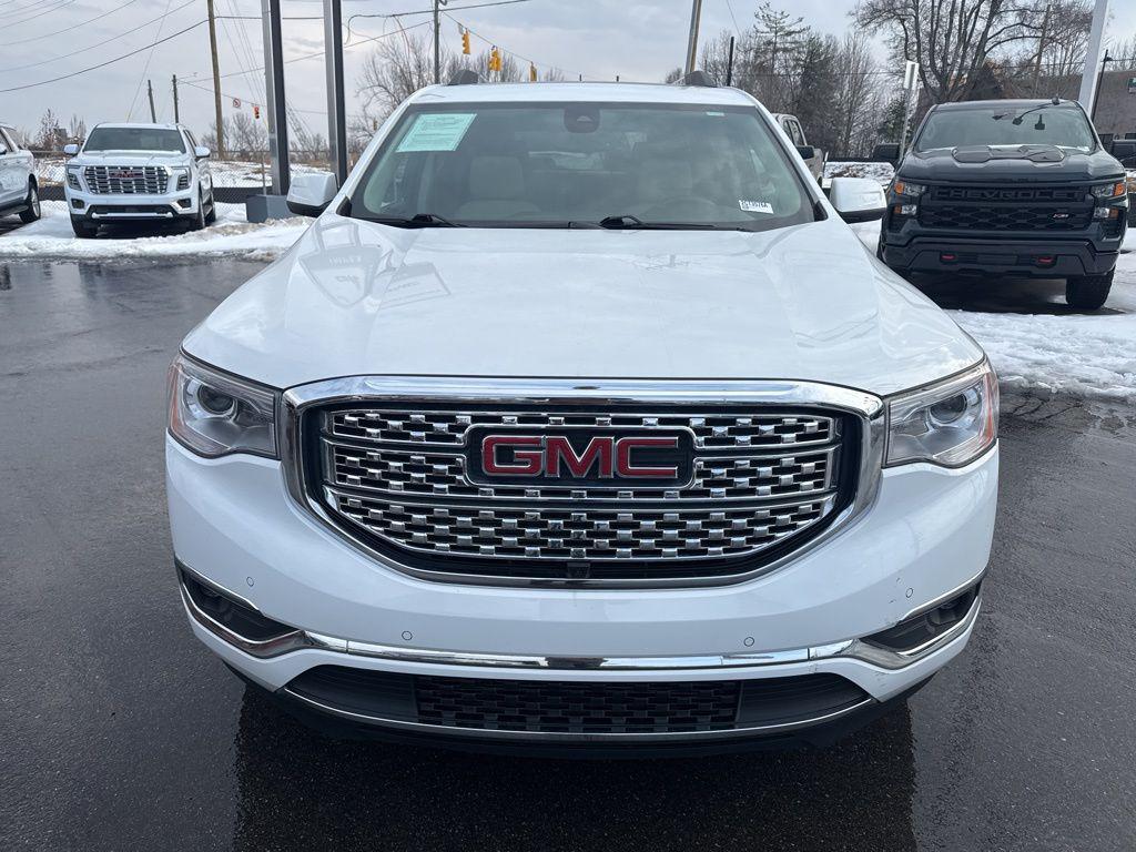 used 2019 GMC Acadia car