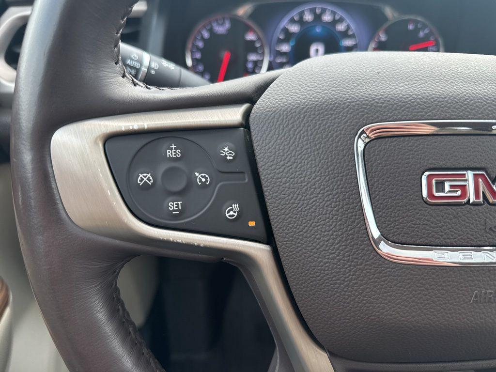 used 2019 GMC Acadia car