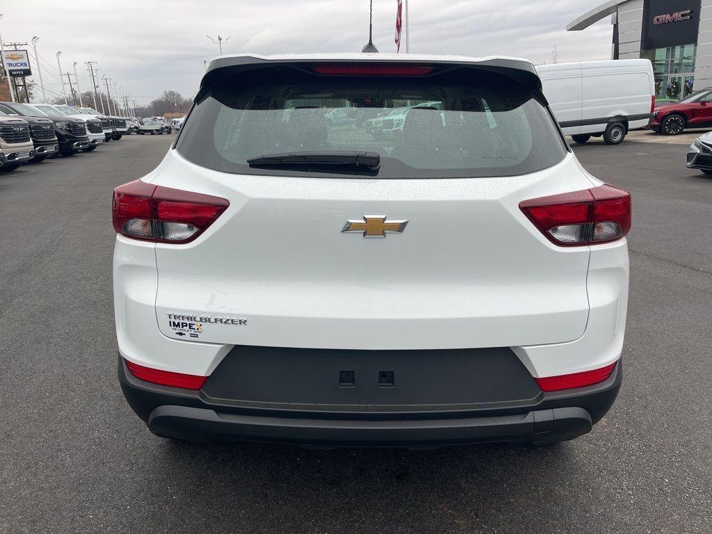 new 2026 Chevrolet TrailBlazer car, priced at $24,695