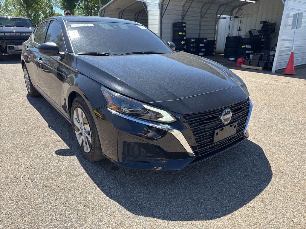 used 2025 Nissan Altima car, priced at $20,950